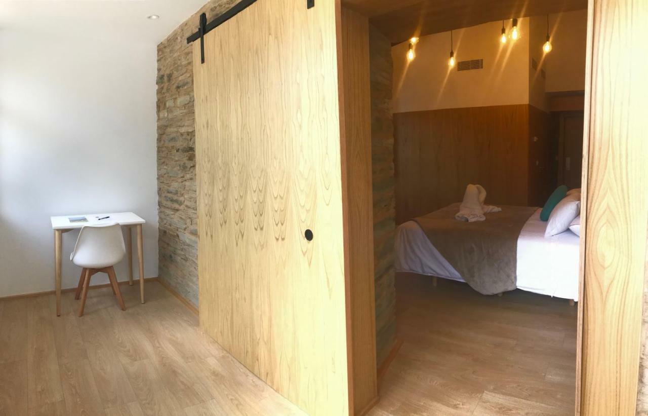 A Casa Da Botica Hotel Самос Екстериор снимка