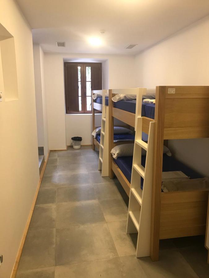 A Casa Da Botica Hotel Самос Екстериор снимка